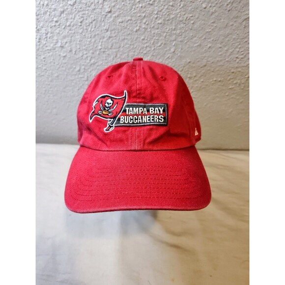 Vintage Adidas Hat Tampa Bay Buccaneers Cap Dad Hat Clasp NFL OSFA Fast Shipping - Picture 16 of 16